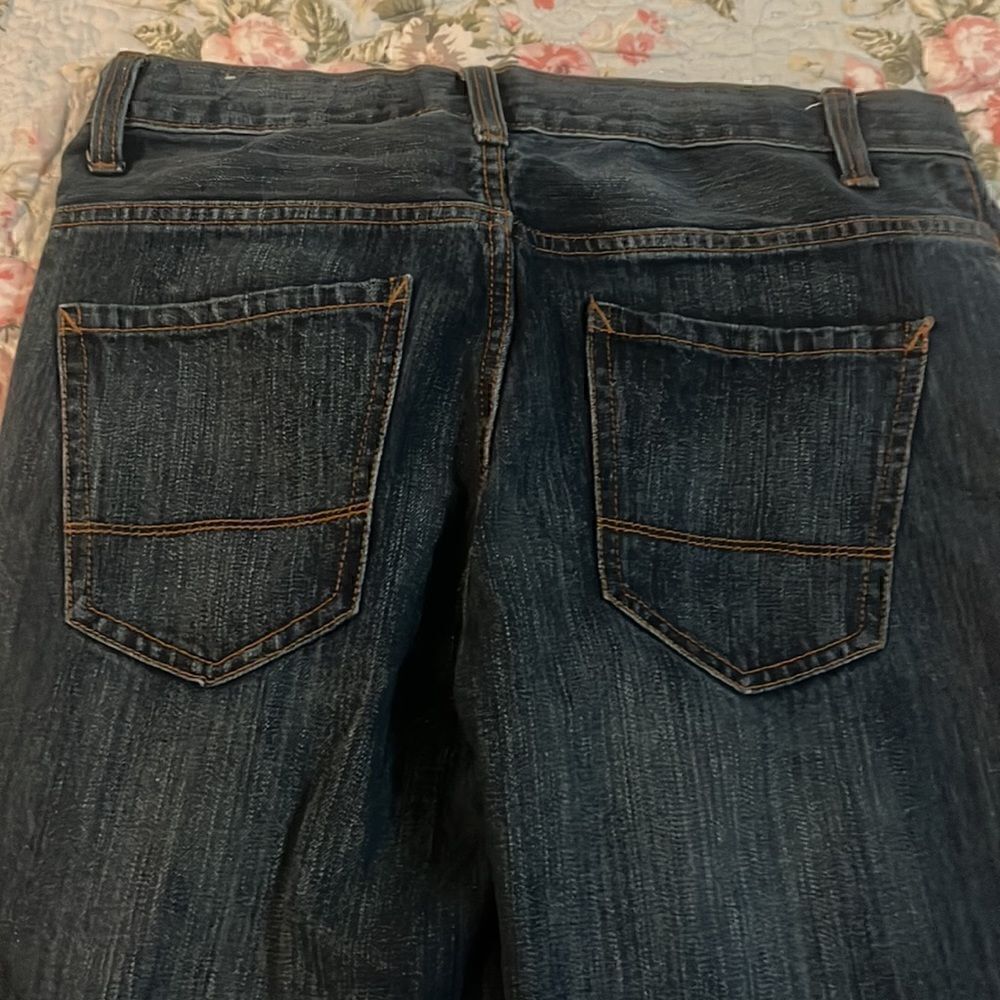 Rustic blue boot, cut jeans - Picture 5 of 5